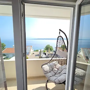 Dora Apartman